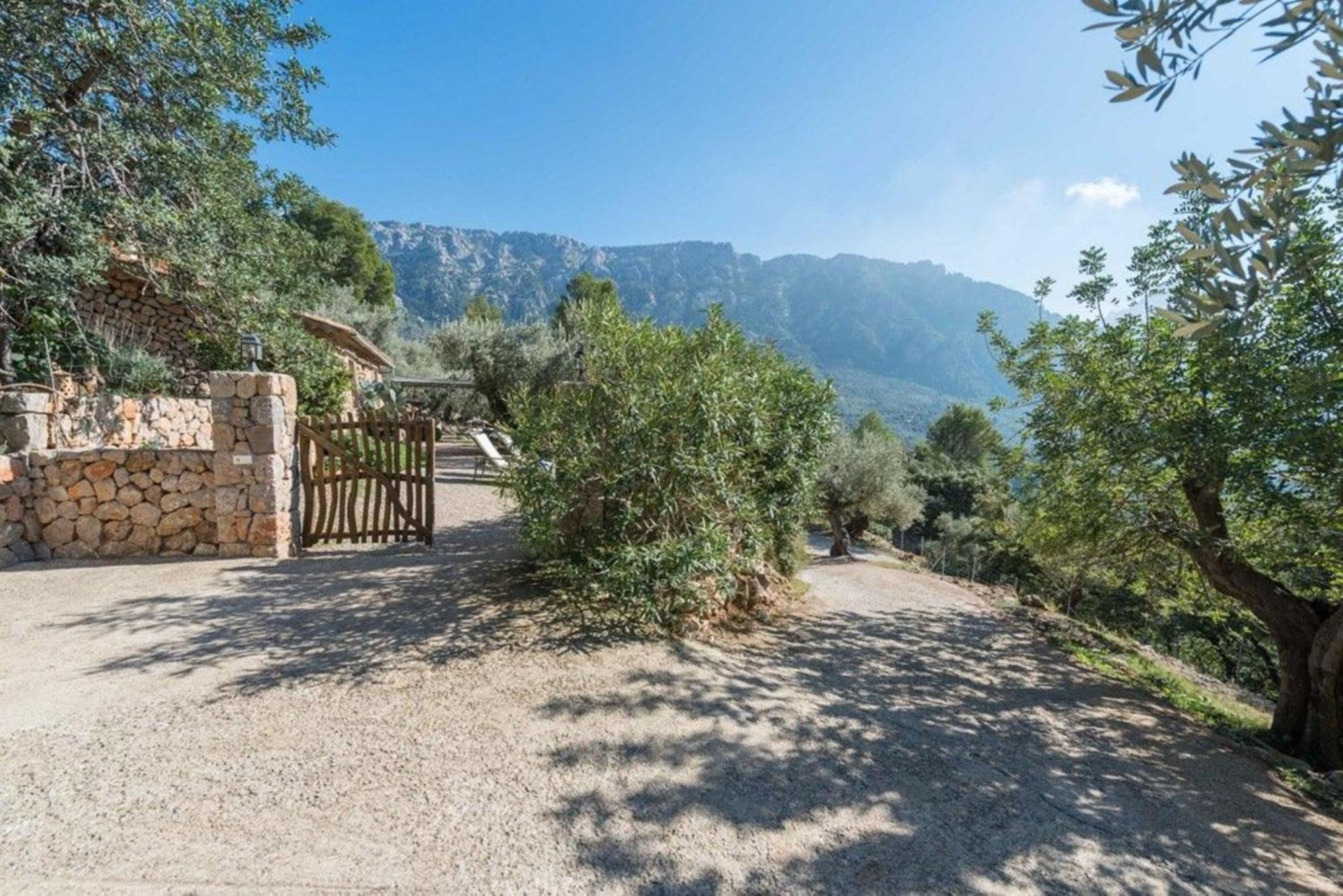 Casita De Montana Cerca Del Mar Pension Fornalutx Buitenkant foto
